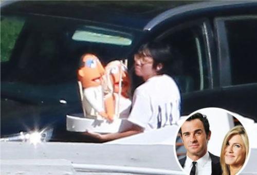 Секретные свадьбы звезд, которые удалось заснять папарацци