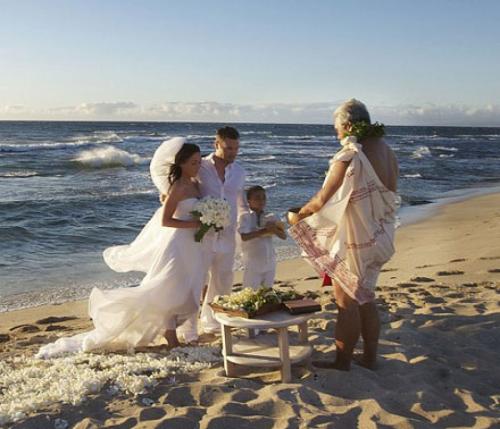 Секретные свадьбы звезд, которые удалось заснять папарацци