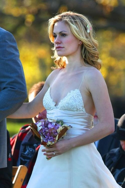 Секретные свадьбы звезд, которые удалось заснять папарацци