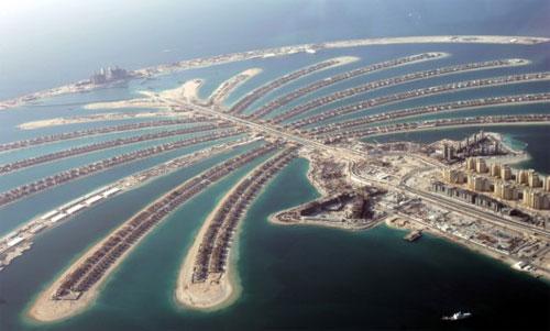 За право "первой ночи" в отеле "Атлантис" заплачено  тысяч