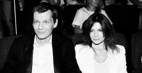 Известные пары, доказавшие, что первая любовь самая крепкая