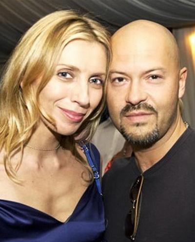 Известные пары, доказавшие, что первая любовь самая крепкая