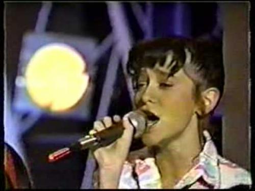 Самые первые выступления знаменитостей на сцене