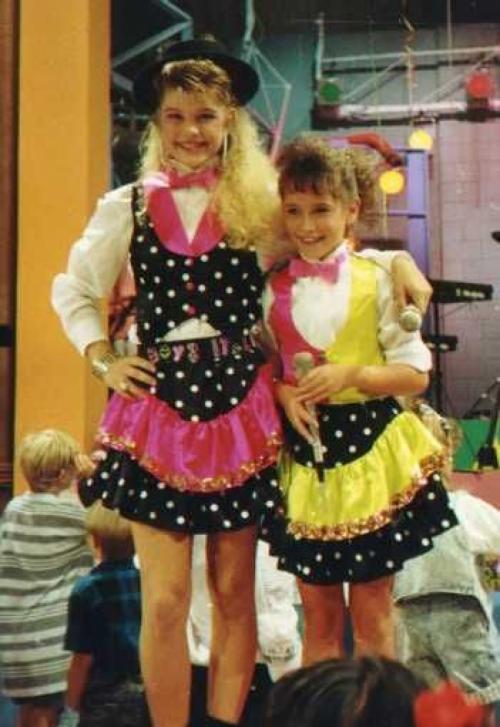 Самые первые выступления знаменитостей на сцене