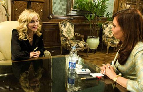 Фото звезд, доказывающие их близкую дружбу с президентами