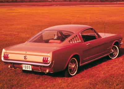 Топ-100 самых красивых автомобилей всех времен