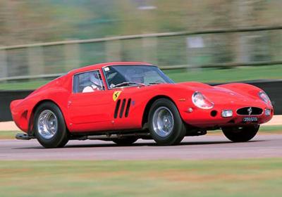 Топ-100 самых красивых автомобилей всех времен