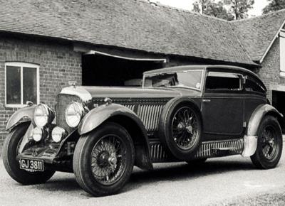 Топ-100 самых красивых автомобилей всех времен