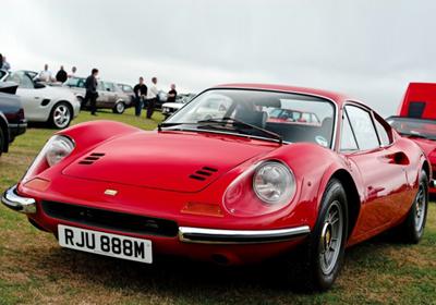 Топ-100 самых красивых автомобилей всех времен