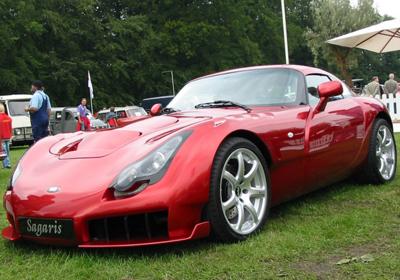 Топ-100 самых красивых автомобилей всех времен