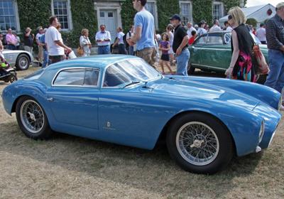 Топ-100 самых красивых автомобилей всех времен