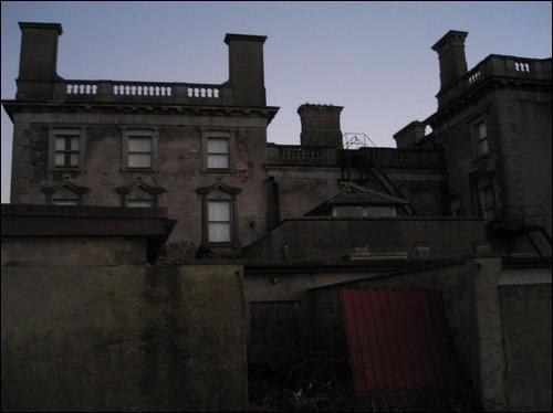 Самые страшные дома с привидениями