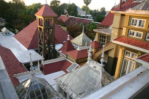 Самые страшные дома с привидениями