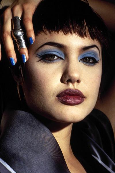 От первого лица: женщина-загадка Анджелина Джоли