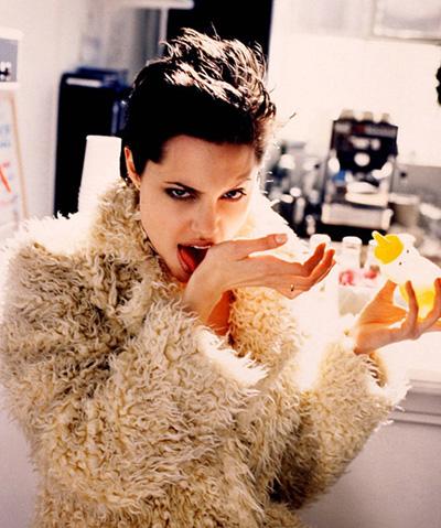 От первого лица: женщина-загадка Анджелина Джоли