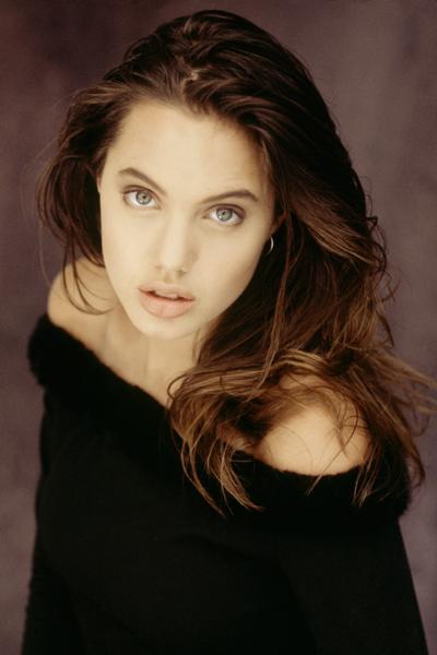 От первого лица: женщина-загадка Анджелина Джоли