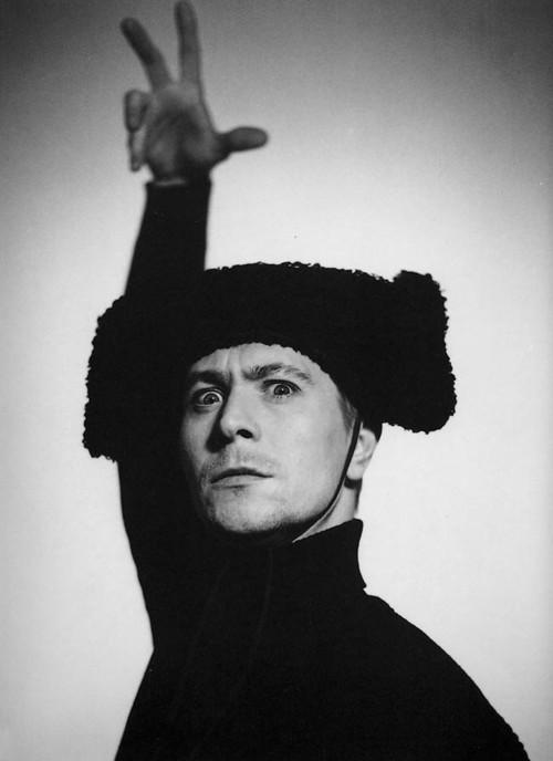 Редкие фотографии юных знаменитостей. Часть 14