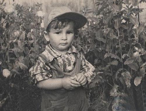 Российские звезды сами выкладывают детские фото в сеть