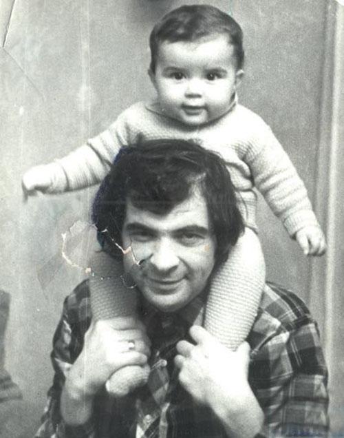 Российские звезды сами выкладывают детские фото в сеть