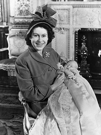 33 архивные детские фотографии британской королевской семьи