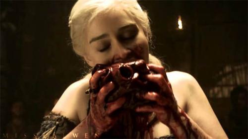 Странные ситуации, в которые попадали знаменитости на съемках