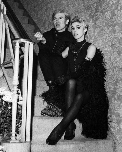 Редкие снимки знаменитостей прошлого и настоящего. Часть 8