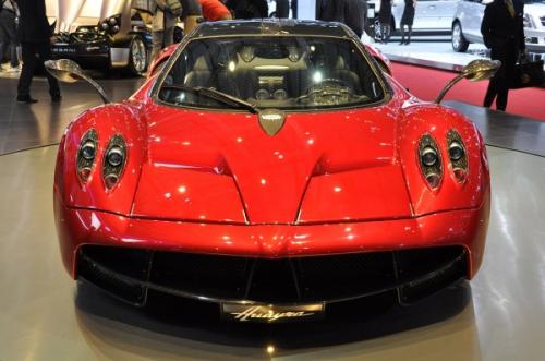 Самые быстрые автомобили Женевского автосалона 2011