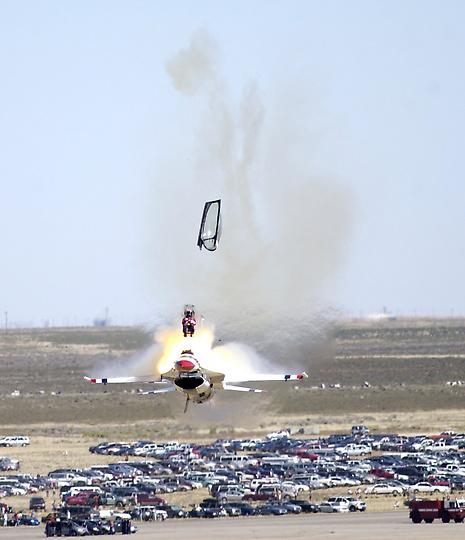 Самые ужасные трагедии, произошедшие на авиашоу