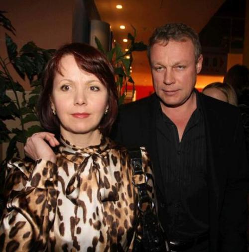 Знаменитости, променявшие длительные браки на молодых любовниц