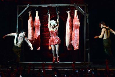 Топ-10 занимательных фактов о турах поп-звезд