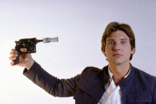 Актер, сыгравший Чубакку, выложил старые фотографии со съемок «Звездных войн»