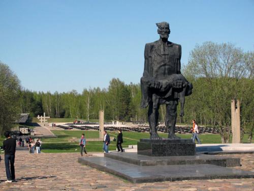 Памятники, которые заставят вас проронить слёзы