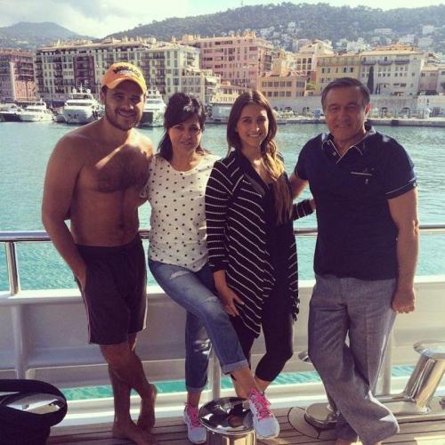 Как выглядят жены российских олигархов