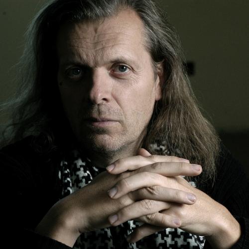 Статую «слепили» из 85 741 ключей