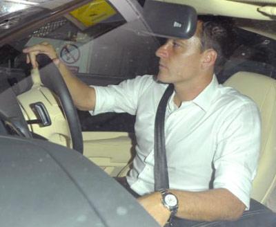 Английская команда Романа Абрамовича отгуляла по-русски