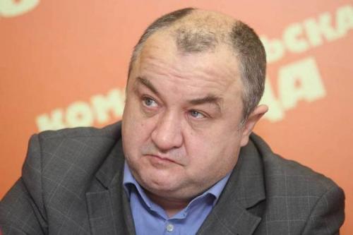 Сколько зарабатывают депутатские жены?