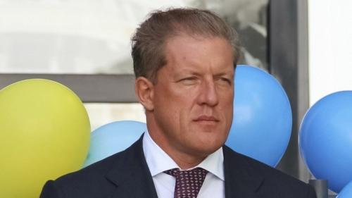 Сколько зарабатывают депутатские жены?