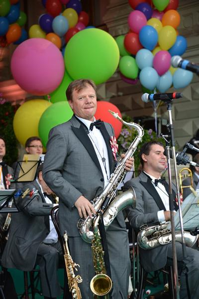 Красная площадь превратилась в гигантский цветник