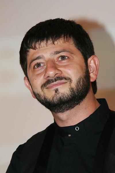 Звездный IQ: названы самые умные и самые глупые знаменитости