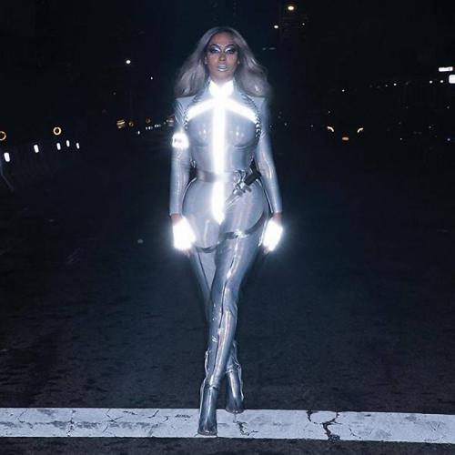 Как знаменитости отметили Хэллоуин 2018