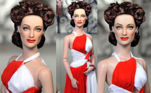 Художник создал портреты знаменитостей на куклах