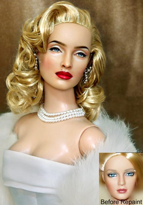 Художник создал портреты знаменитостей на куклах