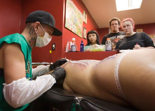 Новый мировой рекорд Гинесса по пирсингу