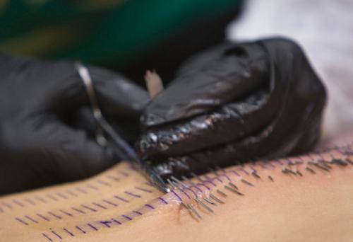 Новый мировой рекорд Гинесса по пирсингу