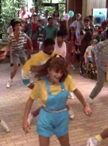 Какими были первые роли в кино у известных актеров