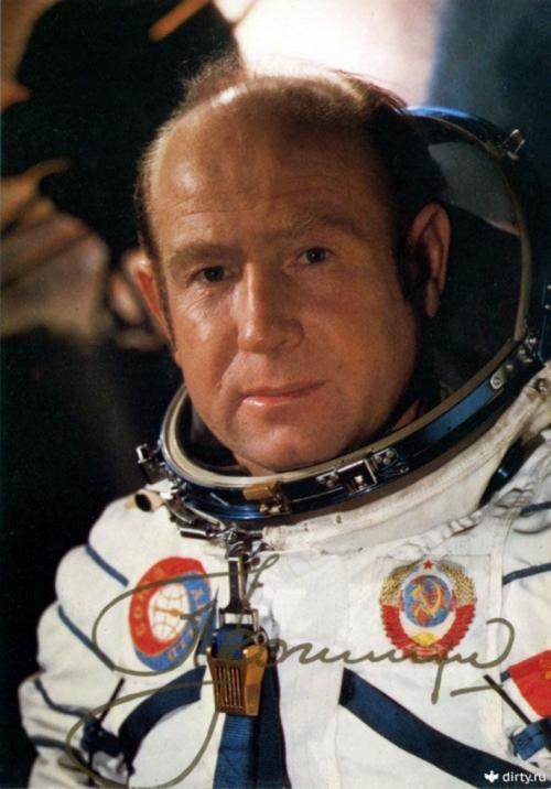 Героические и трагические судьбы первого отряда космонавтов СССР