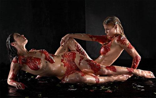 В совместном проекте фотографа и кулинара еда стала одеждой