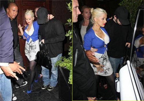 Родив сына, Кристина Агилера отрывается по полной