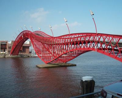 Самые необычные мосты мира