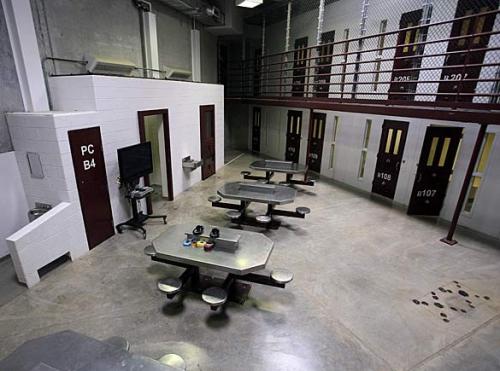 Тюрьма Гуантанамо: взгляд изнутри